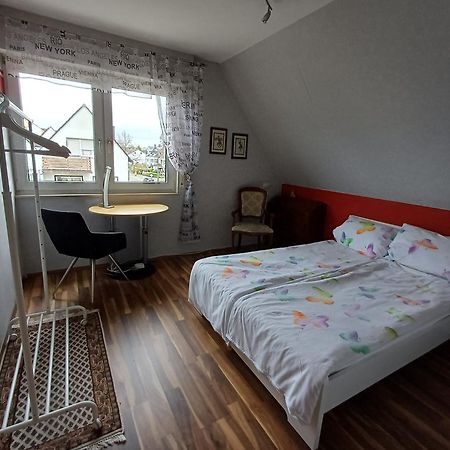 B&B Koeln Zuendorf ภายนอก รูปภาพ