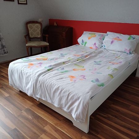 B&B Koeln Zuendorf ภายนอก รูปภาพ