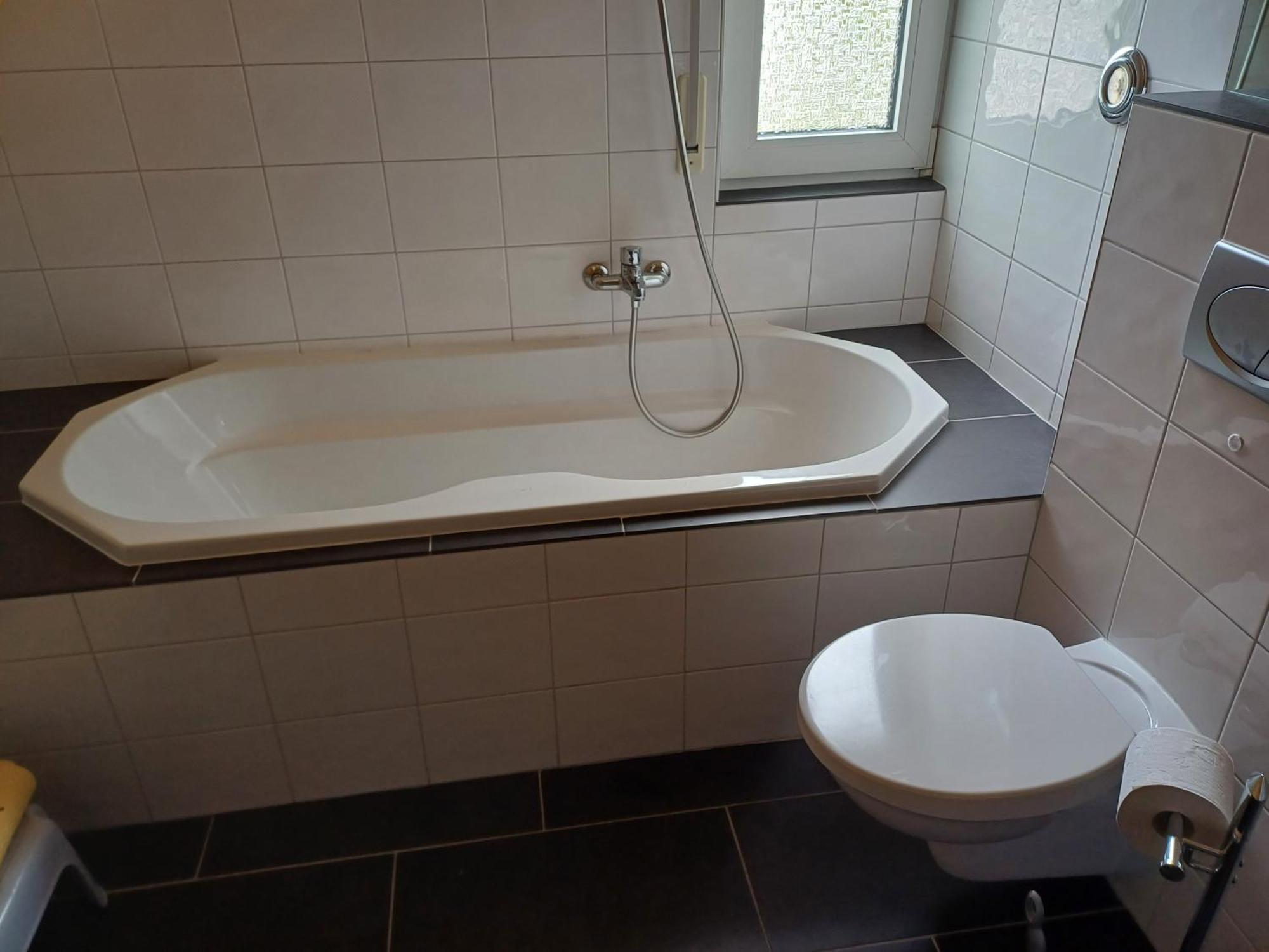 B&B Koeln Zuendorf ภายนอก รูปภาพ