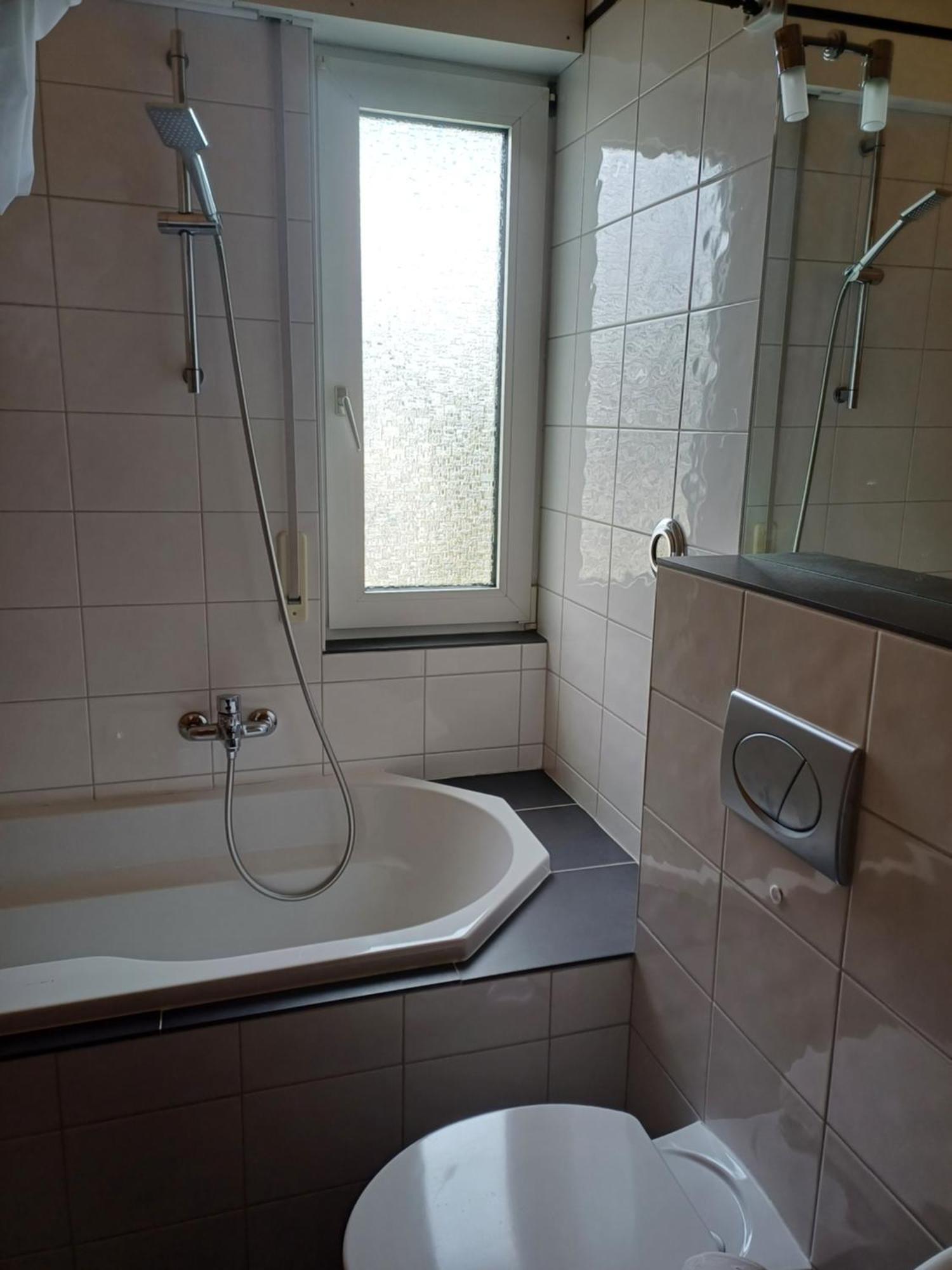 B&B Koeln Zuendorf ภายนอก รูปภาพ
